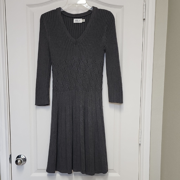 Eliza J Gray Long Sleeve Knit Dress - Picture 1 of 7